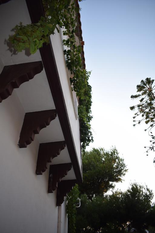Pension Felippe Pythagoreio  Exterior photo